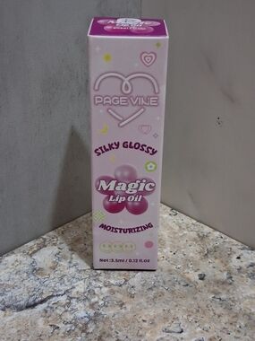 Page Vine Magic Lip Oil —  Bubble Gum